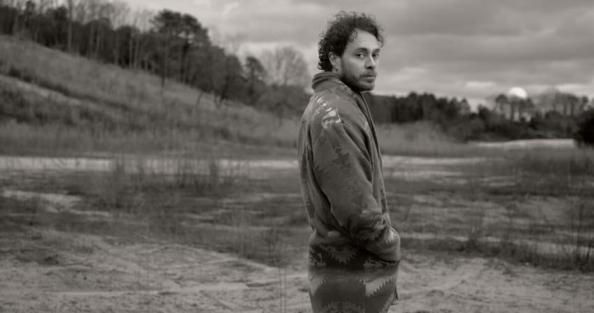 Amos Lee press March 2024