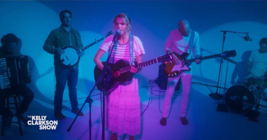 Aoife ODonovan Kelly Clarkson Someone To Follow