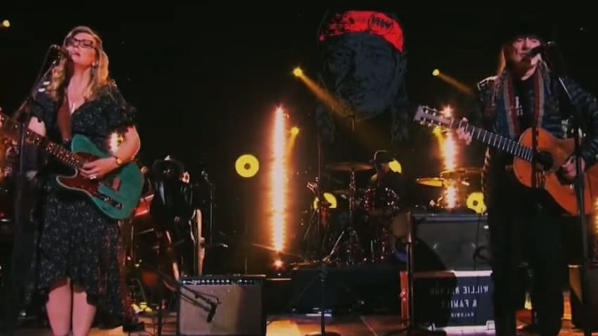 Susan Tedeschi Talks Love For Willie Nelson On ‘One By Willie’ Podcast