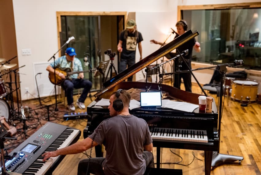 Very Moon Studio Session
