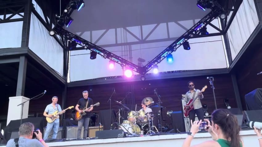 Jason Isbell sitting in with the North Mississippi Allstars