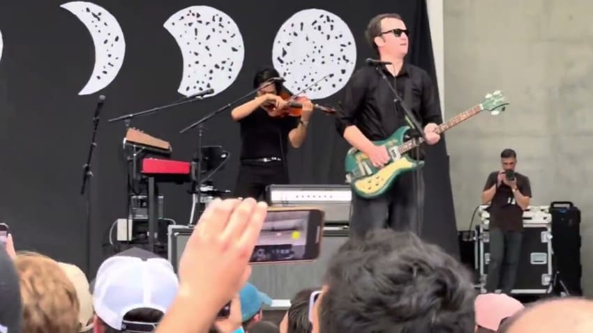 Vampire Weekend - A-Punk (Live in Austin, TX Moody Amp Total Eclipse 4/8/2024)