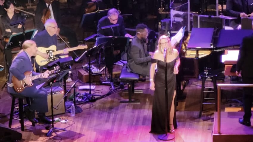 Watch Susan Tedeschi, Derek Trucks & Bill Frisell Perform Leonard Cohen Tribute With National Symphony Orchestra