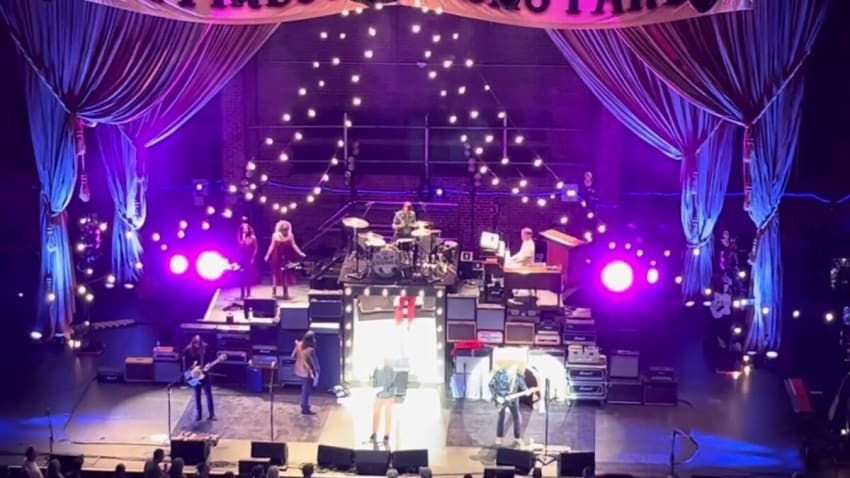 The Black Crowes The Fox Theater, Atlanta, GA, April 3, 2024, Jealous Again