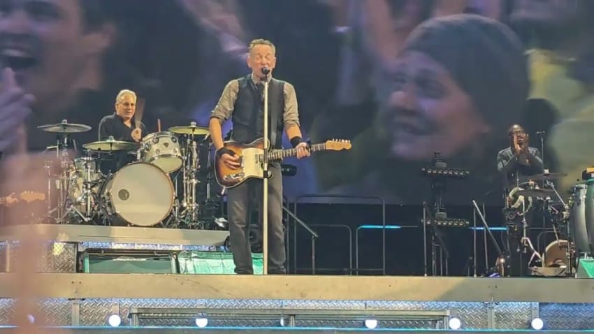 Bruce Springsteen & The E Street Band - Dancing in the Dark 22/5/24 Stadium of Light, Sunderland