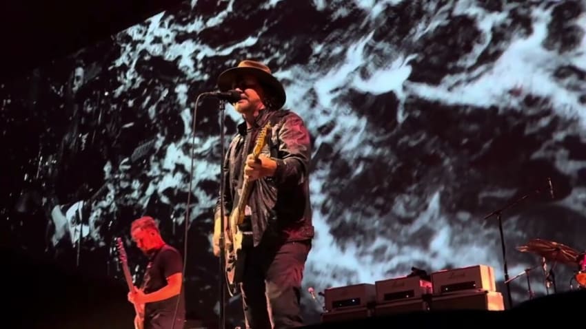 PEARL JAM *LEATHERMAN* live at Rogers Arena in Vancouver 5/4/24 night 1 concert