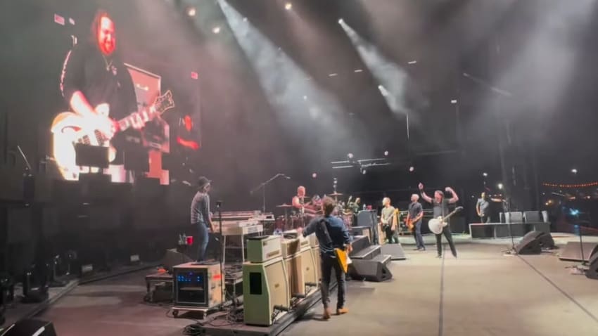 Foo Fighters Cover Van Halen With Help From Wolfgang Van Halen At Welcome to Rockville