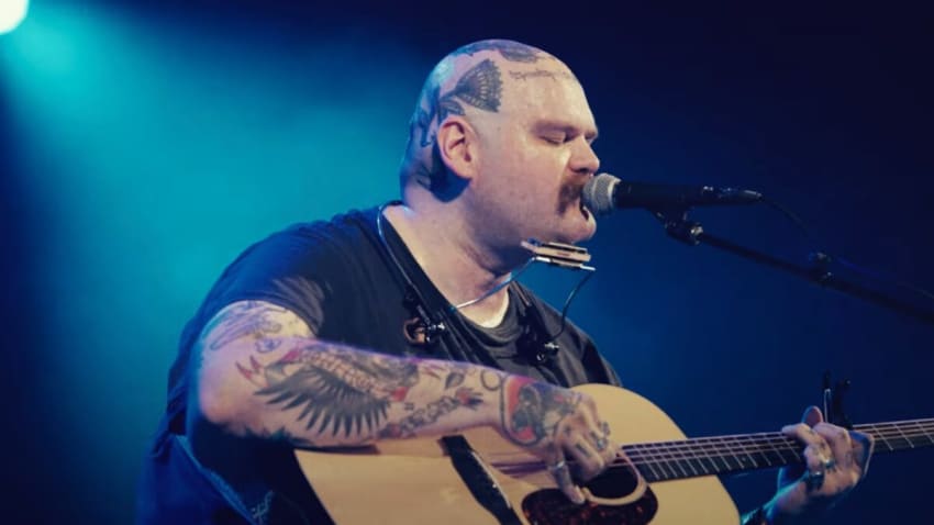 Watch John Moreland Deliver Stirring Performance Of 'Visitor' Cut In Oklahoma City