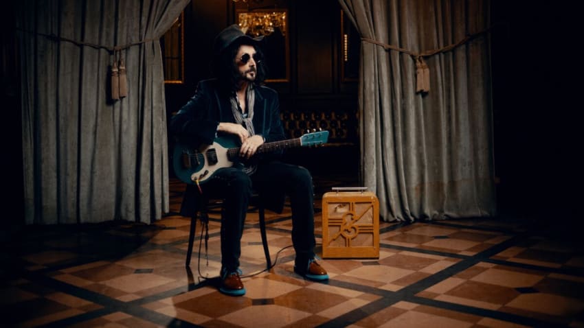 Tom Petty & The Heartbreakers' Mike Campbell Preps ‘Heartbreaker’ Memoir