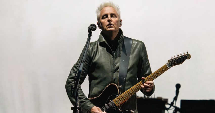 Pearl Jam Mike McCready Forum May 2024 Rose 003