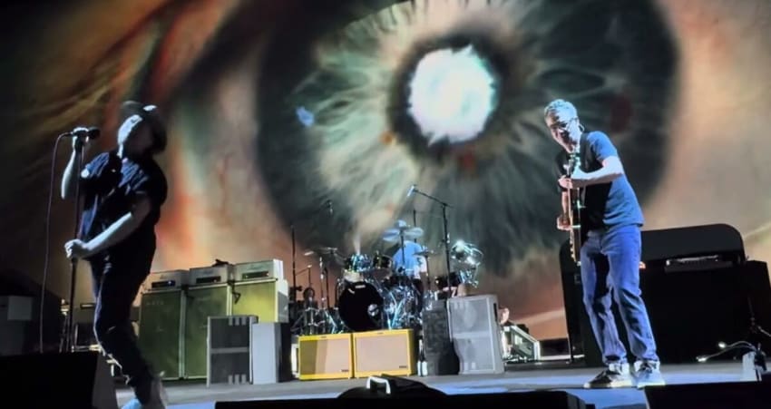 Pearl Jam Vancouver 2024 Screen