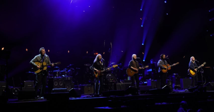 Eagles Live 2024 Mazur