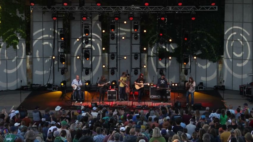 Greensky Bluegrass - "Demons" feat. Billy Strings - 06/09/24