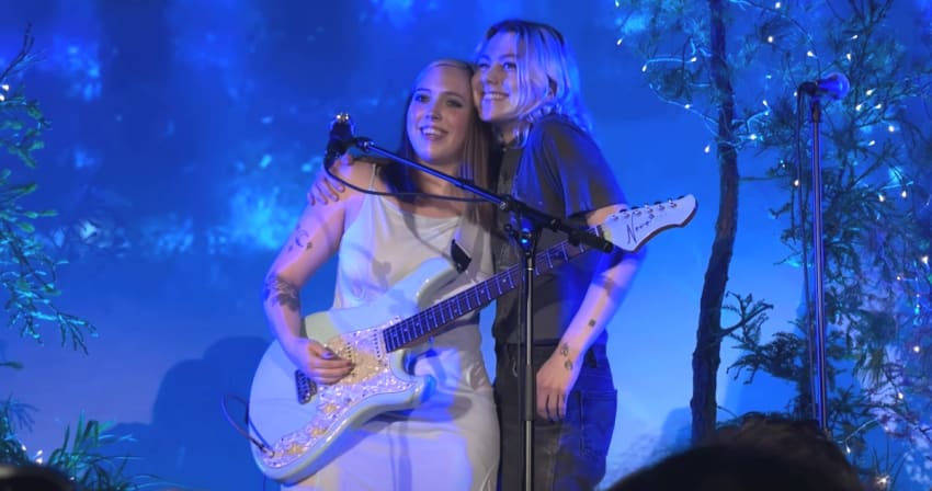 Soccer Mommy Phoebe Bridgers Elliott Smith Cover Video