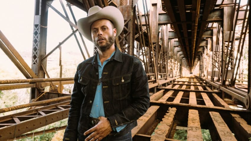 Charley Crockett Reveals 2nd New Album Of 2024 ‘$10 Cowboy Chapter II: Visions of Dallas’