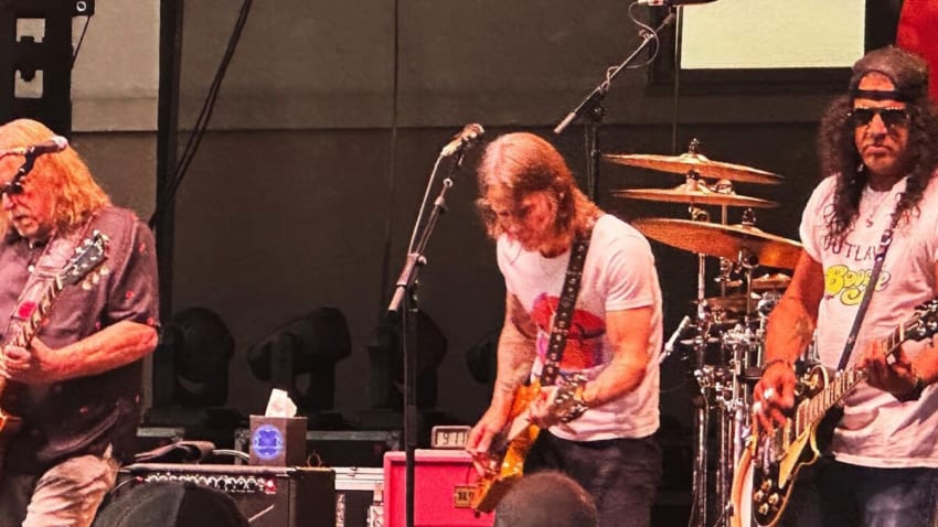 Welcome To The S.E.R.P.E.N.T. Festival: Watch Slash & Myles Kennedy Unite With Warren Haynes Band On ‘Soulshine’