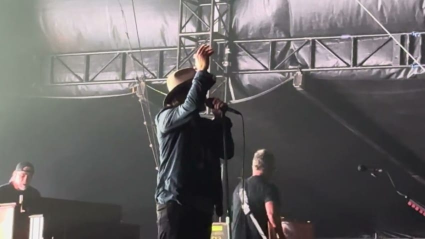 PEARL JAM *RELEASE* live at WRIGLEY FIELD in CHICAGO 8/29/24 night 1 concert