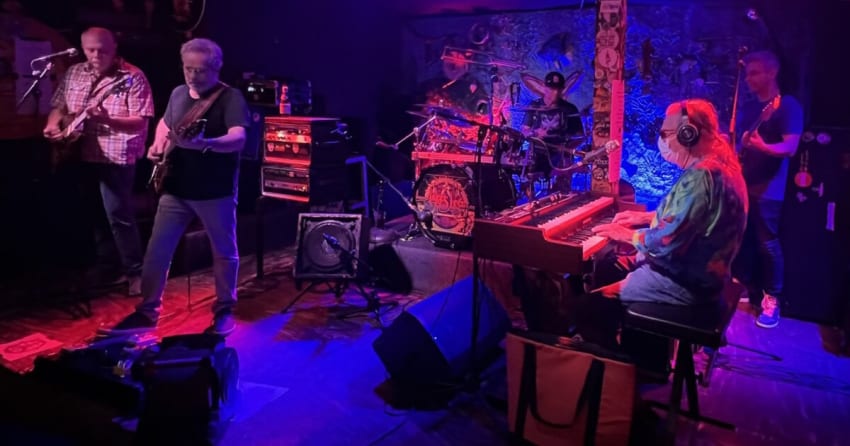 Mike Gordon Jakes Leg St Louis 2024