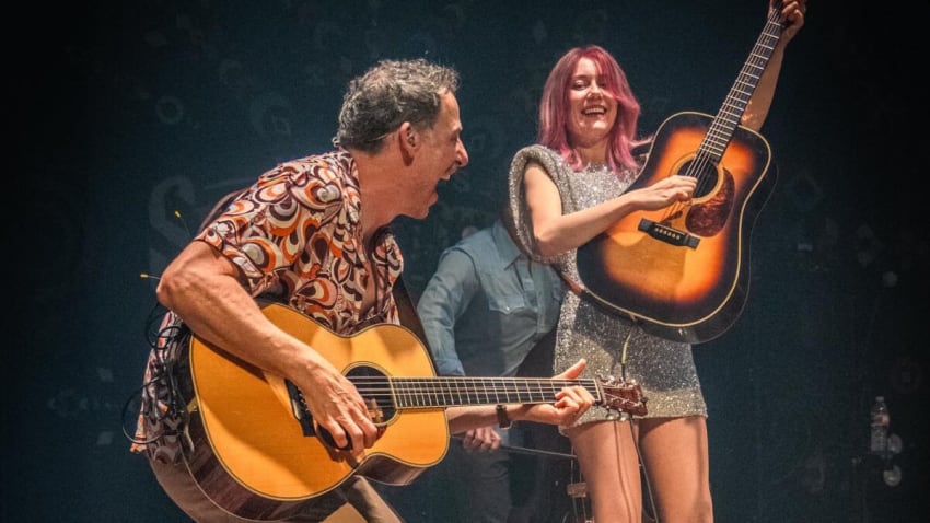 Molly Tuttle & Infamous Stringdusters Kick Off TuttleDust Tour With Extended Collaboration In Seattle