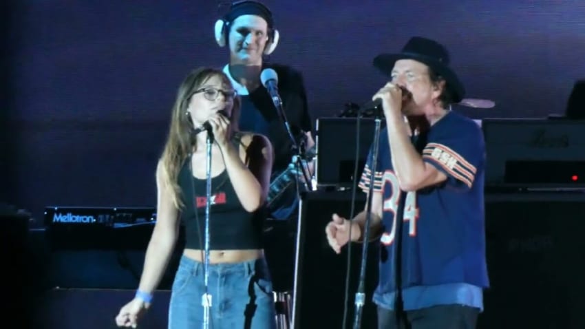 Pearl Jam - Won't Tell w/Ebby - Wrigley Field (August 29, 2024)
