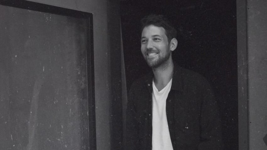 Fleet Fox On The Run: Robin Pecknold Plots 1st Solo Acoustic Tour