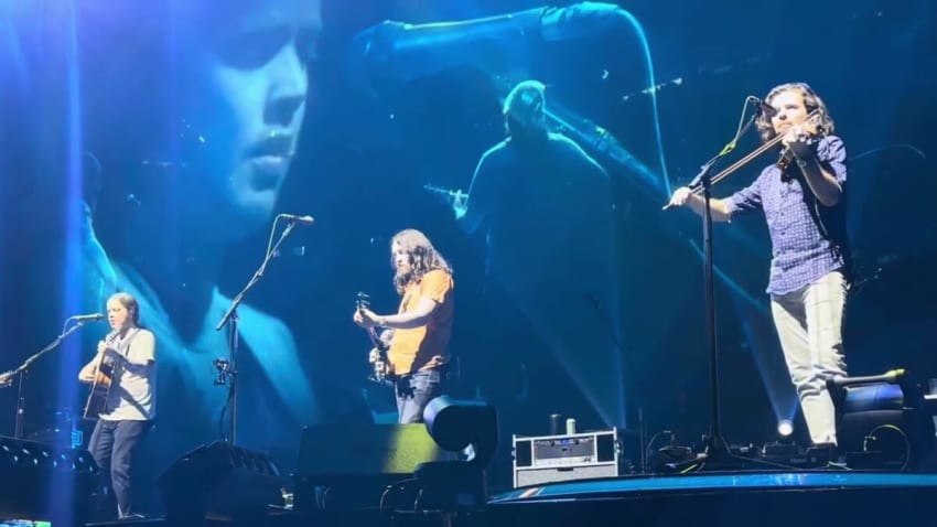 Billy Strings - Stratosphere Blues / I Believe in You (Live Debut), Gainbridge, @MB_Music01