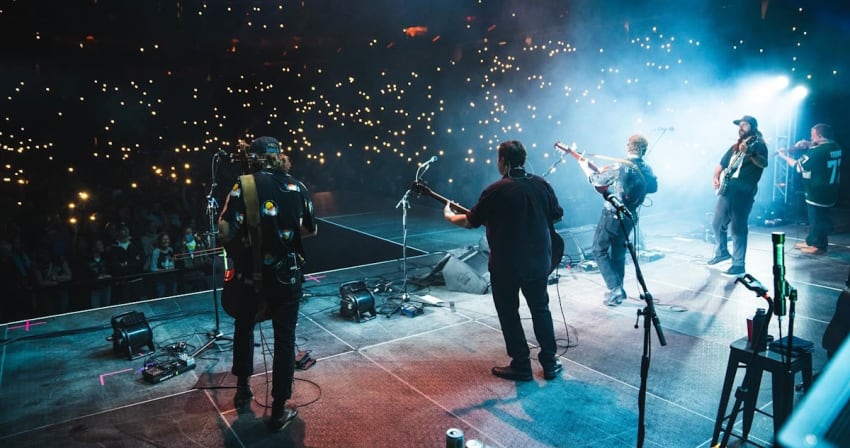 Trampled By Turtles Cold Rain Snow St Paul Video