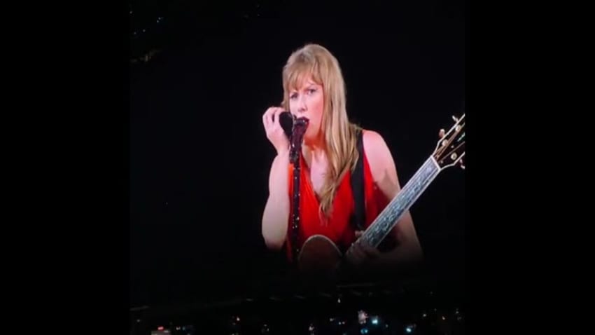 Taylor Swift & Sabrina CARPENTER Eras Tour New Orleans N2 "Surprise Song" #espresso