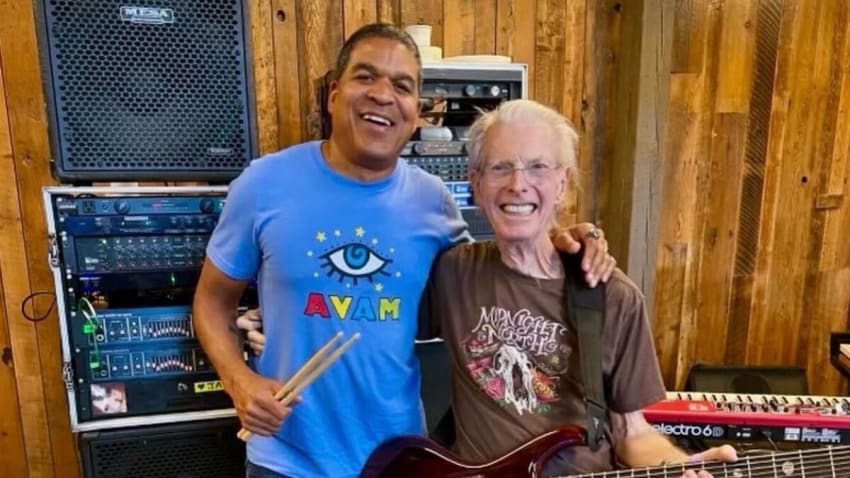 Oteil Burbridge & Friends Honor Phil Lesh By Bookending Denver Run With ‘Unbroken Chain’