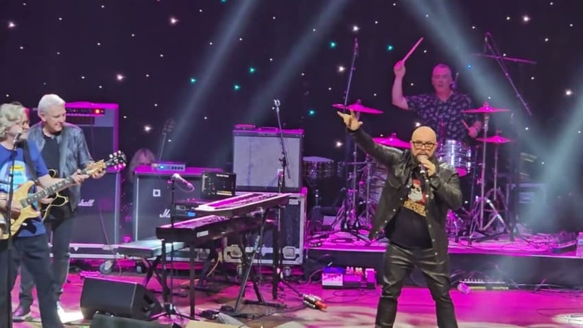 Feliz Navidad by Barenaked Ladies and Alex Lifeson  Andy Kim Christmas, Massey Hall, Dec 4, 2024