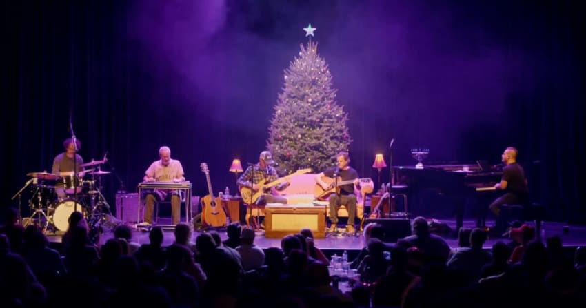 Brendan Bayliss Jake Cinninger Holiday Show 2024