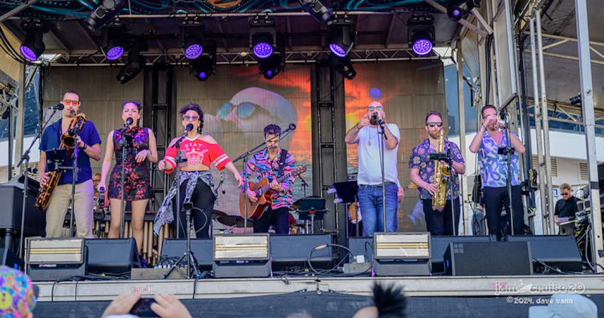 Lebo Jam Cruise 20 Vann Yacht Rock