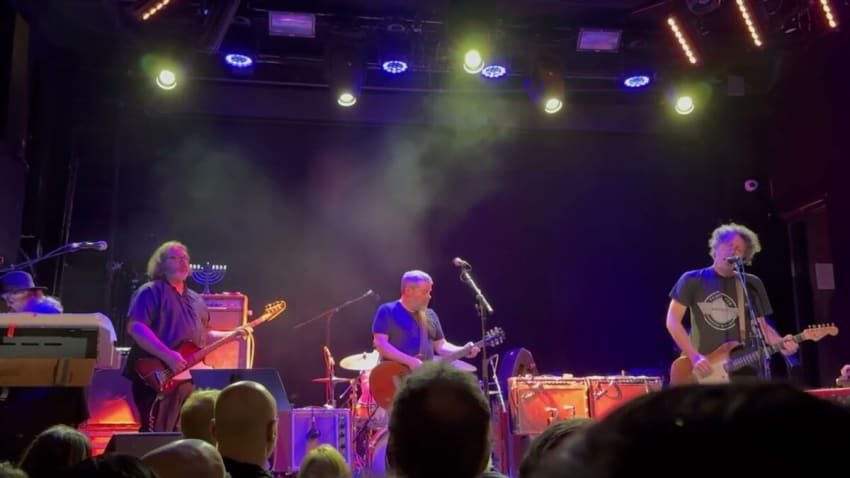 Yo La Tengo - I Know You Rider (with Tara Key) - 2025-01-01, Bowery Ballroom, New York, NY