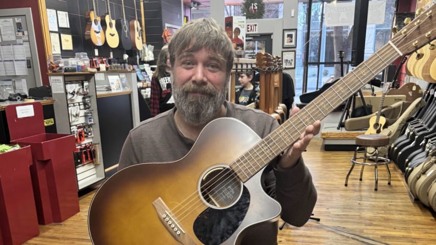 Nathan Moore Debuts New Guitar On ‘Daily Practice’ Livestream