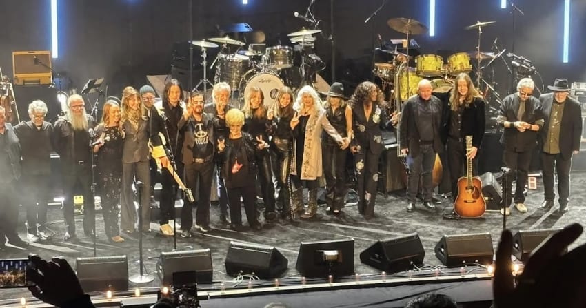 Ringo Starr Friends Ryman Auditorium