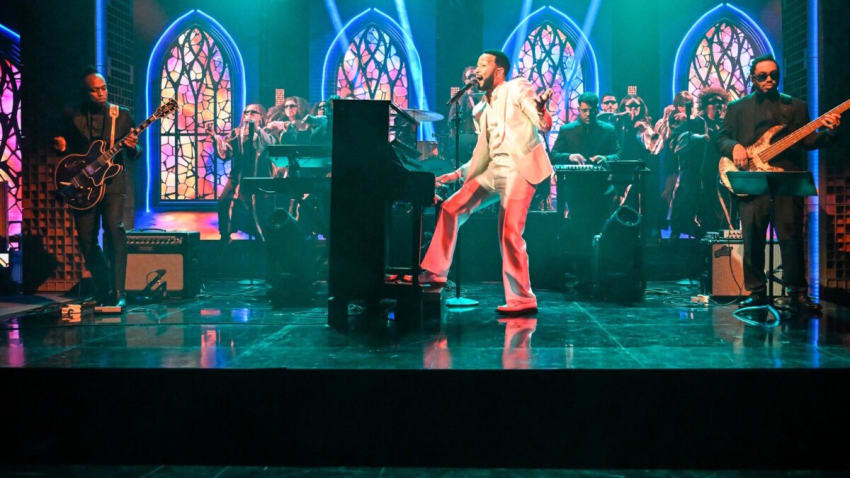 John Legend Gets Lift From The Roots & Choir For 'Used To Love U' On 'Fallon'