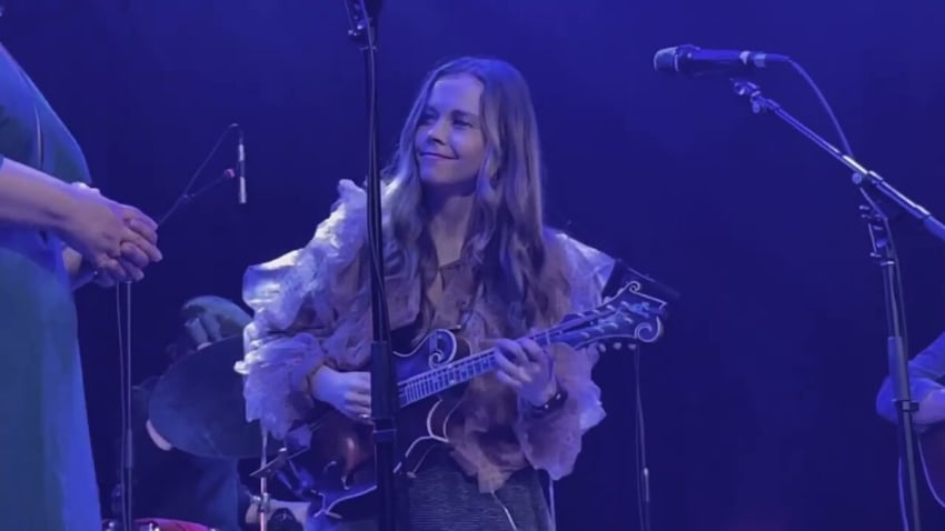 Muddy Water - Sierra Hull (Brooklyn Bowl album release) with Stephanie Lambring 3-7-25