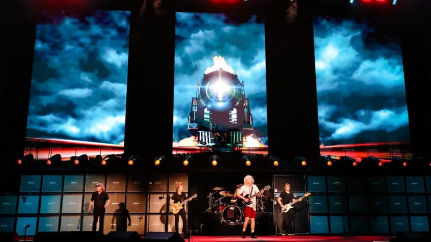AC/DC Kicks Off 1st North American Tour In 9 Years: Setlist & Videos