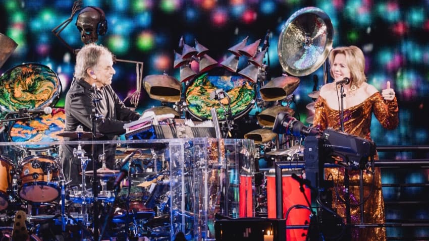 Space Opera: Watch Renée Fleming Perform With Dead & Company At Las Vegas Sphere