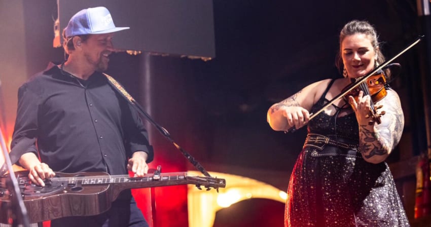 Greensky Bluegrass Allie Kral April 2025