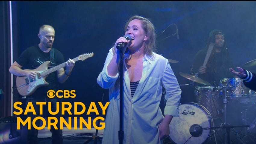 Saturday Sessions: Sir Woman performs "Circles"