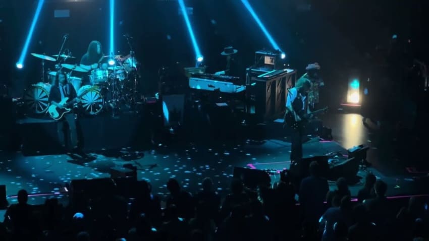 My Morning Jacket “Phone Went West” 4/30/25 Louisville Kentucky The Palace Theatre