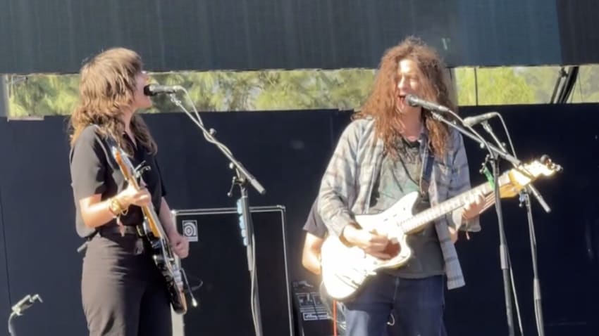Watch Kurt Vile Help Courtney Barnett Get ‘Over Everything’ At Just Like Heaven