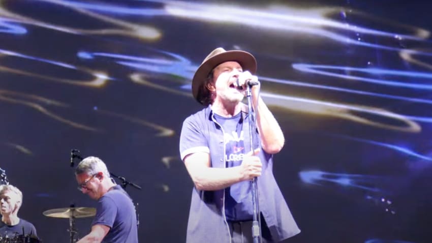 Pearl Jam Busts Out ‘Hold On’ By Request, After 3 Years, In Raleigh
