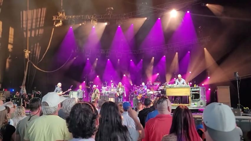 String Cheese Incident and Wood Brothers - Get Out of My Life Woman