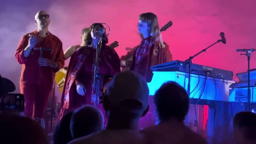 Lucius - Everybody Hurts - Live at Masonic Lodge at Hollywood Forever, Los Angeles 05/01/2025
