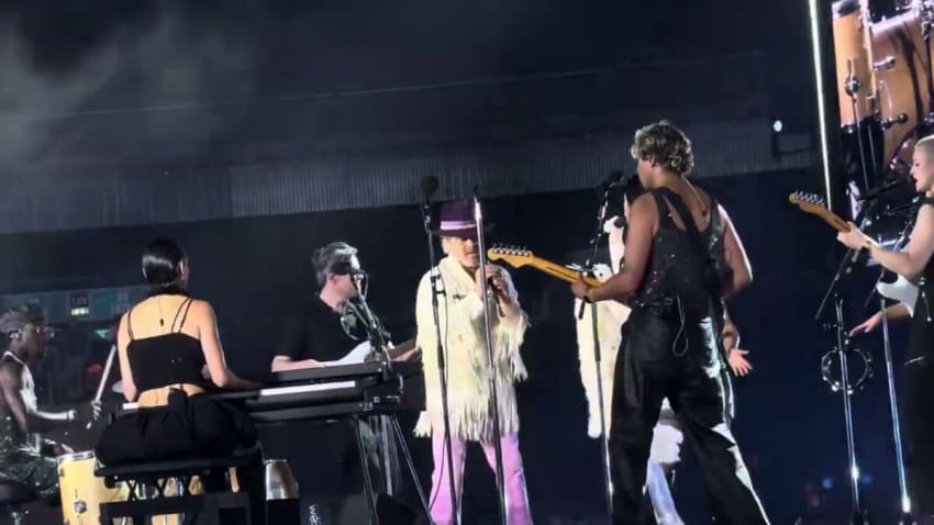 Dua Lipa w/ Jamiroquai - Virtual Insanity - Live @ Wembley Stadium 6/20/25 in Hd