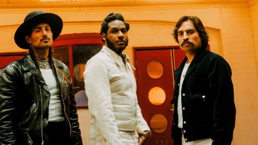 Hermanos Gutiérrez Link Up With Leon Bridges For Seductive New Single 'Elegantly Wasted'