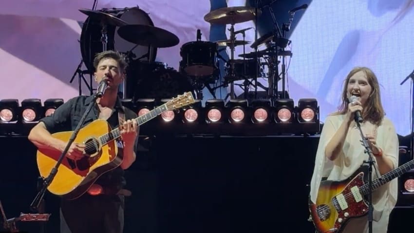 Mumford & Sons Welcome Madison Cunningham & Cover Taylor Swift At Red Rocks Finale
