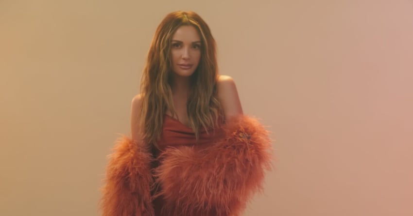 Carly Pearce Press 2025
